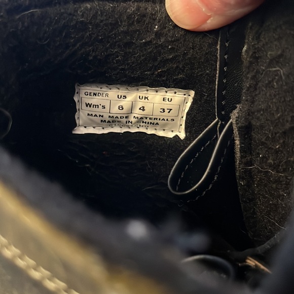 Women’s boots - Picture 3 of 6